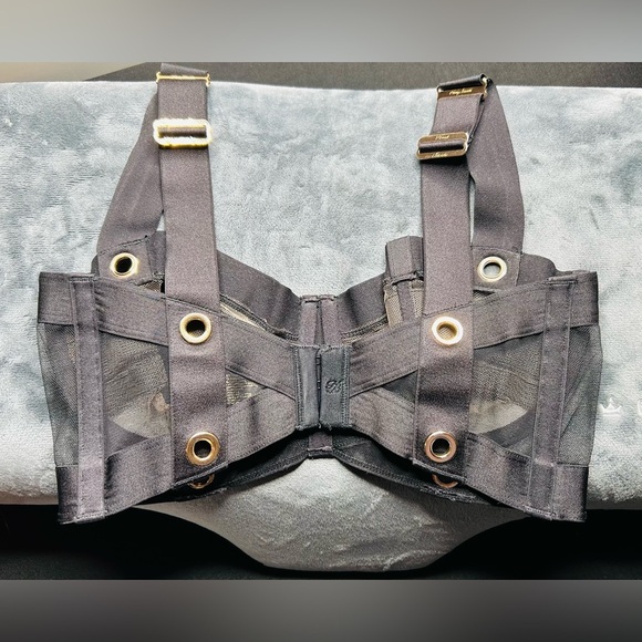 Honey Birdette 3 Piece Set - Picture 13 of 15